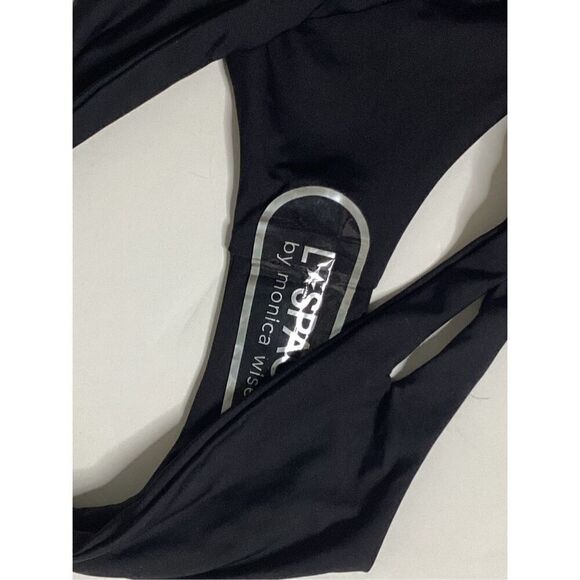 L*SPACE black bikini bottoms. Size x-small. Retails $80 - Picture 8 of 12